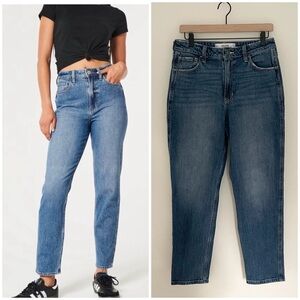 Hollister Women's Ultra High-Rise Mom Jeans Straight Leg Blue Jeans 8R